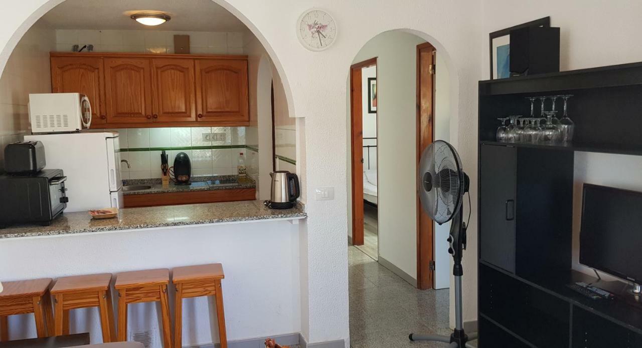 Two Bedroom Apartment 2 Min From Beach Mogán エクステリア 写真